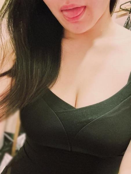 高梨すみれ